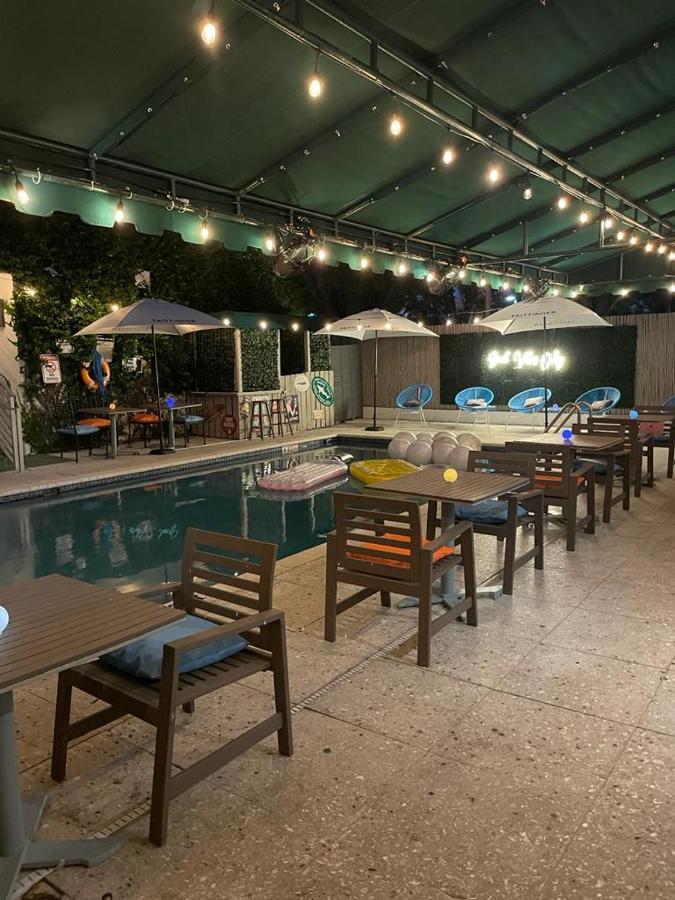 The New Hotel Miami Beach Buitenkant foto